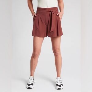 Athleta Skyline High Rise Paperbag Belted Shorts - Size 2